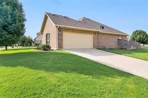 5002 Camp Verde Cir, Sherman, TX 75092 - photo 6