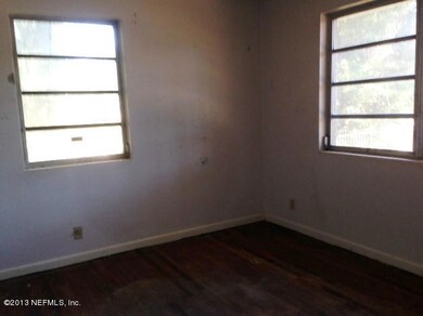 8338 Hogan Rd, Jacksonville, FL 32216 - photo 5