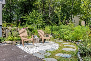 17 Hawthorn Cir, Scarborough, ME 04074 - photo 4