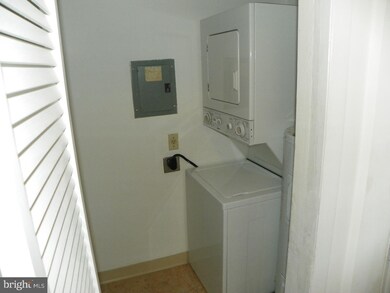 3225 Sayre Dr, Princeton, NJ 08540 - photo 3