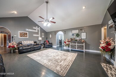 370 Twin Lakes--5