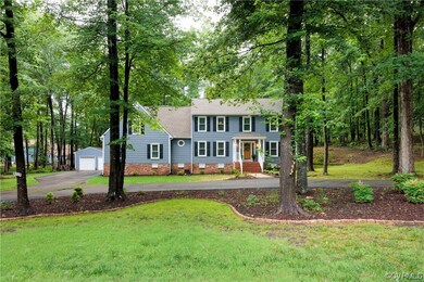 10810 Pegwell Dr, Midlothian, VA 23113 - photo 2