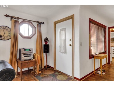 Entrance/Foyer