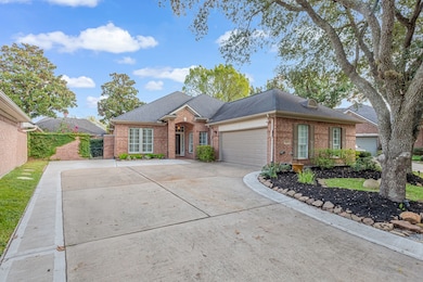 1119 Walden Hill Ct, Houston, TX 77077 - photo 2