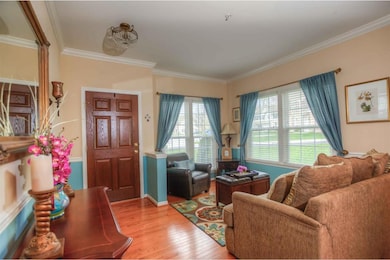 215 Tall Trees Cir, Downingtown, PA 19335 - photo 2