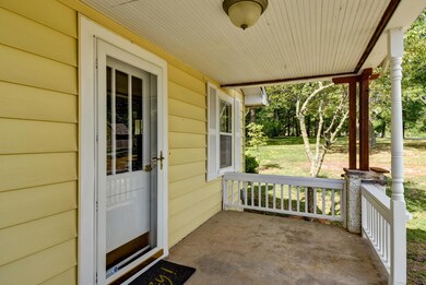 1026 Riverbluff Dr-4