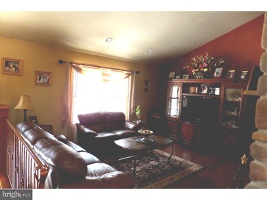 737 Lincoln Ave, Franklinville, NJ 08322 - photo 2