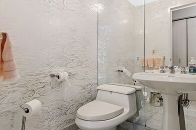 79 Florence St unit 210S, Chestnut Hill, MA 02467 - photo 7