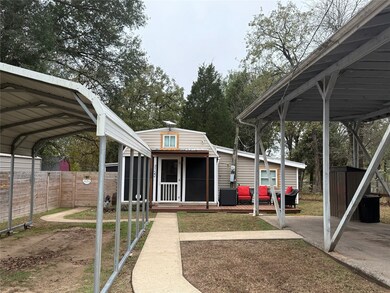 7122 Blackhawk Dr, Mabank, TX 75156 - photo 4