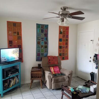 1032 Walling St unit B, Houston, TX 77009 - photo 3