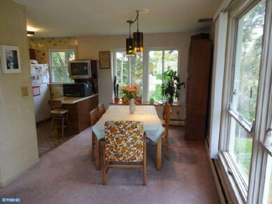 unlisted-address, Allentown, PA 18103 - photo 6