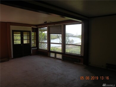 81 Monohon Landing Rd, Raymond, WA 98577 - photo 6