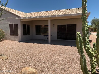 15153 W Cactus Ridge Way, Surprise, AZ 85374 - photo 5