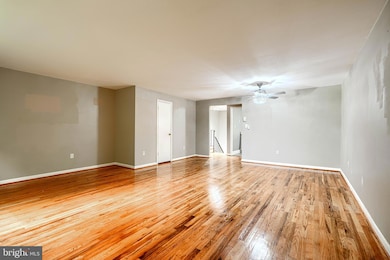 14 Englefield Square, Owings Mills, MD 21117 - photo 5