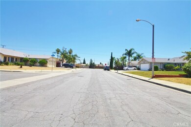 24465 Jonna Ln, Moreno Valley, CA 92553 - photo 2