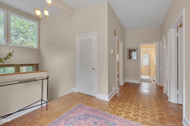 08-1617 Shawnee Street-8