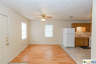 804 Hackberry St unit 8, Copperas Cove, TX 76522 - photo 7
