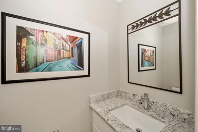 5807 Tudor Ln, Rockville, MD 20852 - photo 3