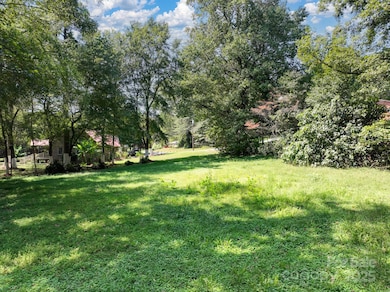 502 3rd Ave NE, Conover, NC 28613 - photo 4