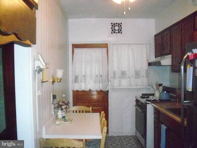 101 Cherrydell Rd, Catonsville, MD 21228 - photo 7