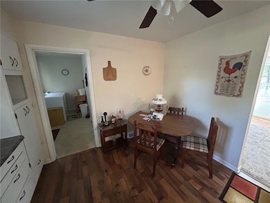 1833 N Cedar St, Nevada, MO 64772 - photo 5