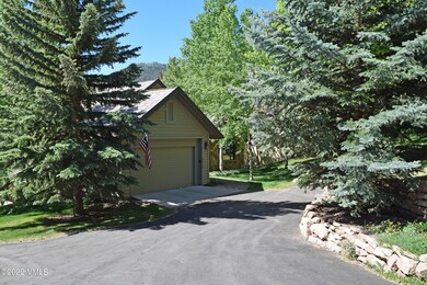 Driveway Entrance