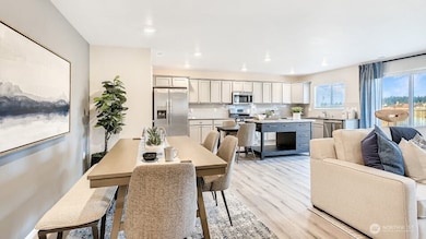 14026 198th St E, Graham, WA 98338 - photo 4