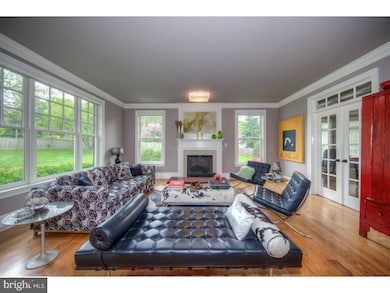 568 Leopard Rd, Berwyn, PA 19312 - photo 4