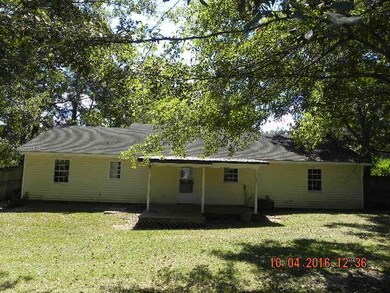 923 Whispering Hollow back 2