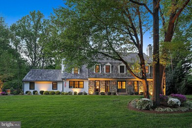 7722 Crossover Dr, McLean, VA 22102 - photo 2