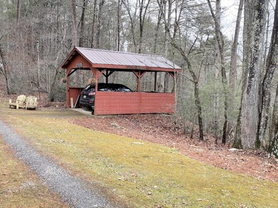 Exterior-Carport