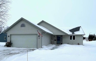 262 Voyager Dr, Alexandria, MN 56308 - photo 2