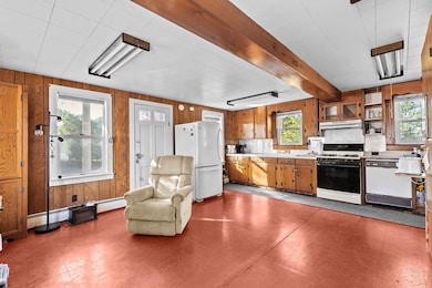 101 Carlisle St, New Bedford, MA 02745 - photo 7