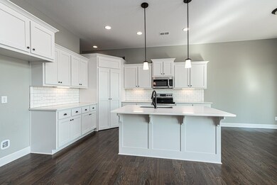 4751 Lakecrest Dr, Shawnee, KS 66218 - photo 2