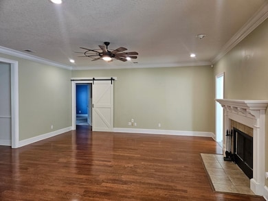 152 W Main St, Lakeland, GA 31635 - photo 3