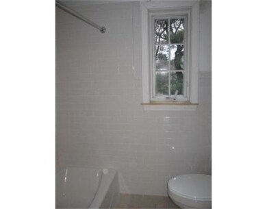 63 Linden St unit 5, Wellesley, MA 02482 - photo 6