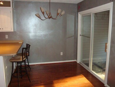 Eat-In Area