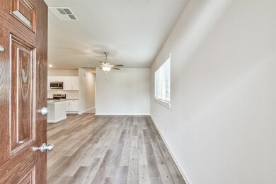 9725 Grosbeak Ln, Magnolia, TX 77354 - photo 7