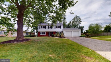 4814 Riverton Ln, Bowie, MD 20715 - photo 3