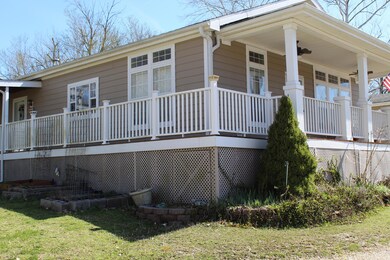 2446 State Hwy Y Forsyth