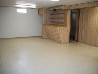 1812 18th St, Bettendorf, IA 52722 - photo 5