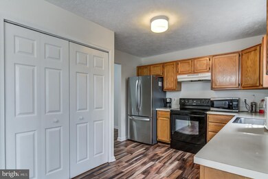 315 Stafford Mews Ln, Stafford, VA 22556 - photo 4