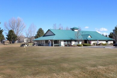 unlisted-address, Redmond, OR 97756 - photo 6