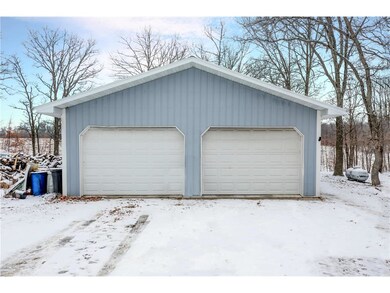 4 - Garage
