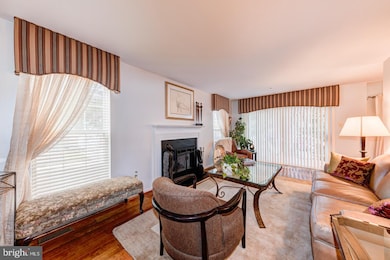 36 Hampton Ct, Norristown, PA 19403 - photo 3