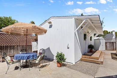 530 Anson Ct, Rohnert Park, CA 94928 - photo 2