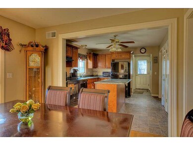 166 Whiting St, Cranston, RI 02920 - photo 4