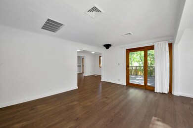 636 NE Irving Ave-24