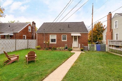 3014 Woodbine Place
