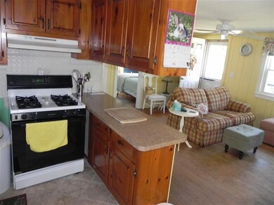 12 Circuit Rd E, West Yarmouth, MA 02673 - photo 4